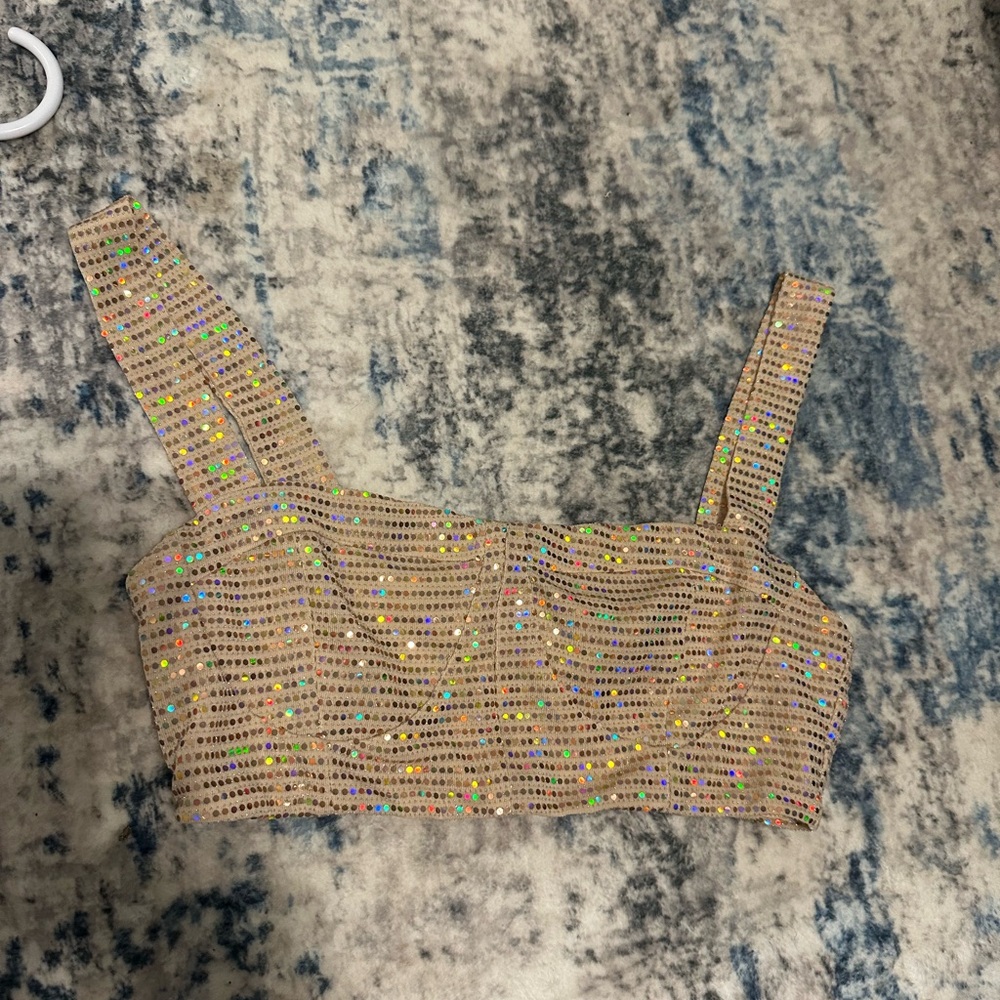 Sequence crop top